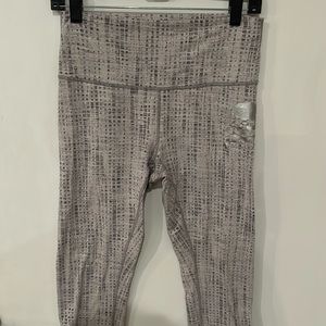 Lululemon Gray Checkered Leggings